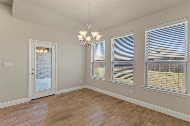 Building Photo - 104 Colonial Dr