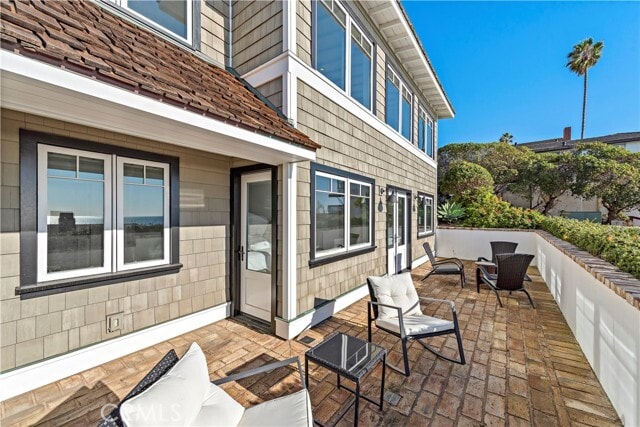 Building Photo - 154 Pearl St