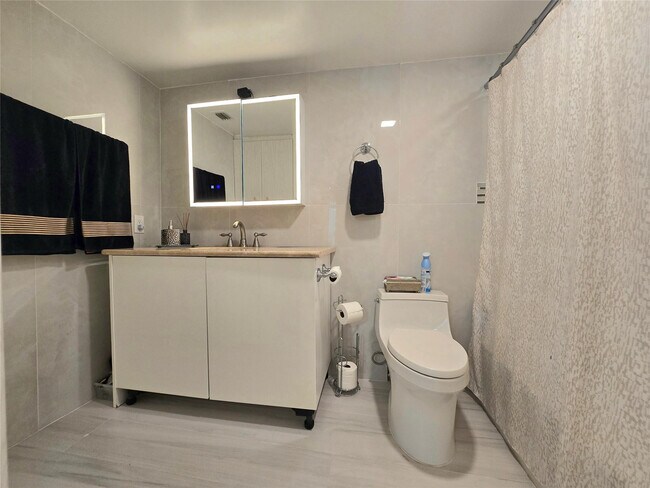 Building Photo - 2504 Antigua Terrace