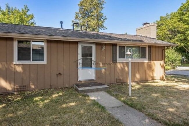 Building Photo - 2-Bedroom 1-Bath Home in the Heart of Coeur d'Alene!