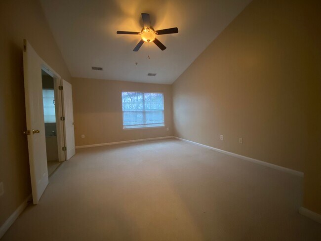 Building Photo - 1638 Benoli Ct