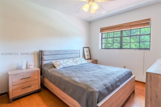 Building Photo - 4671 SW 155th Pl