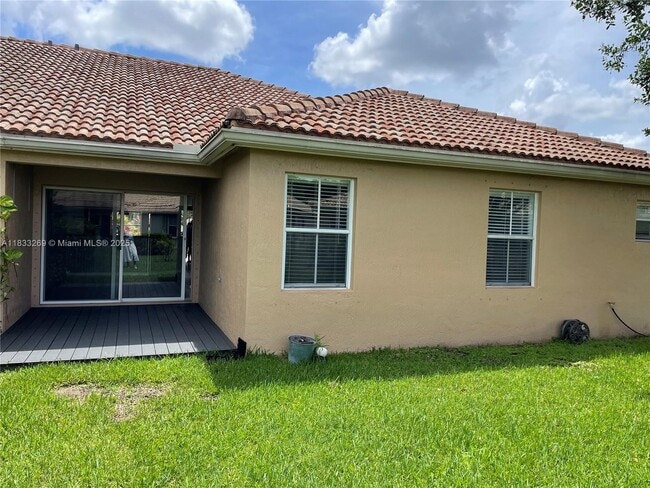 Building Photo - 1631 Orion Ln