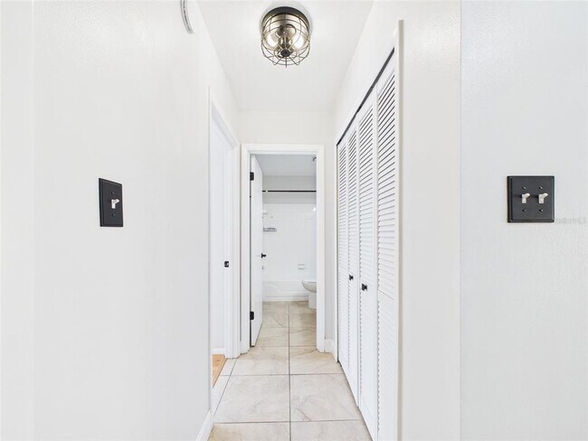 Building Photo - 125 Spanish Moss Ct