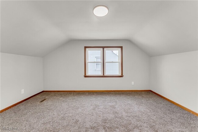 Building Photo - 5053 Philip Ave