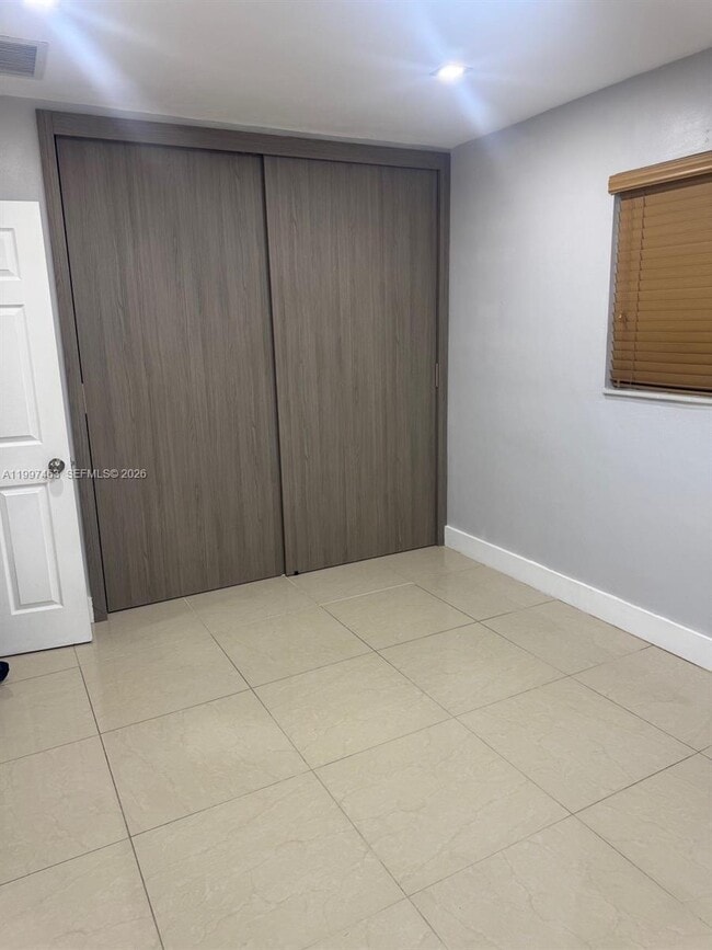 Building Photo - 7541 Miramar Pkwy