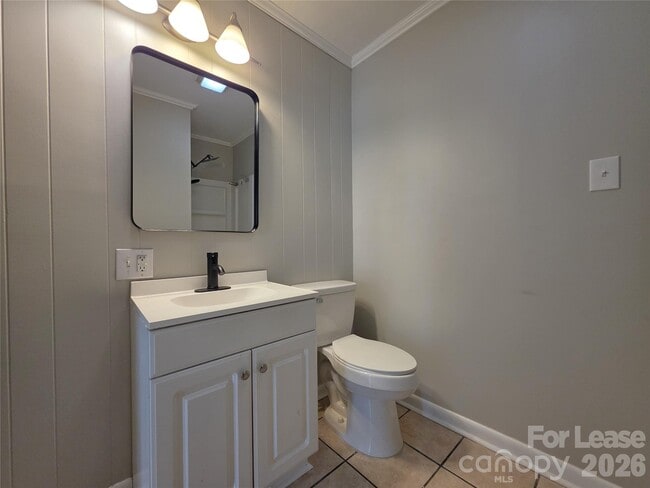 Building Photo - 1212 N Church St