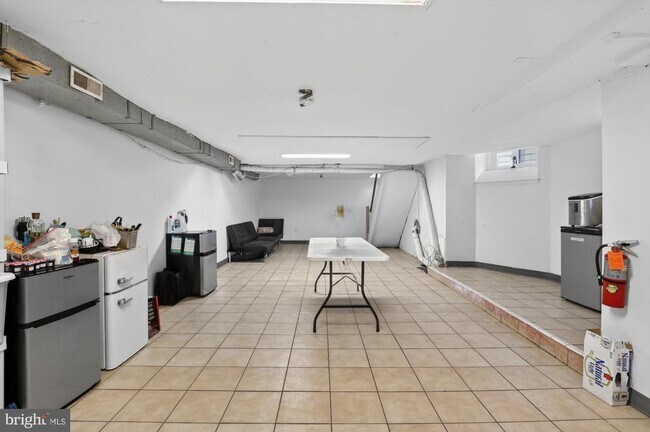 Building Photo - 4001 Baltimore Ave