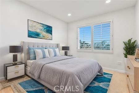 Building Photo - 5 Argo