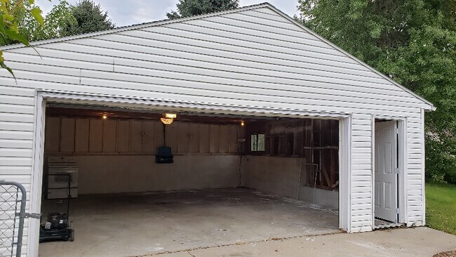 Building Photo - 2021 48th St NW