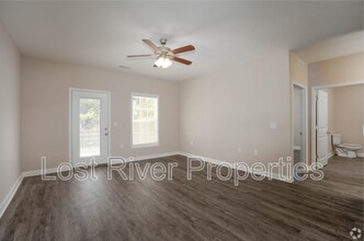 Building Photo - 4496 Wilford Ln