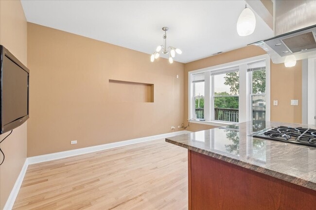 Building Photo - 4220 S Champlain Ave