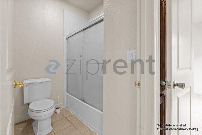 Building Photo - 9208 Hallmark Pl