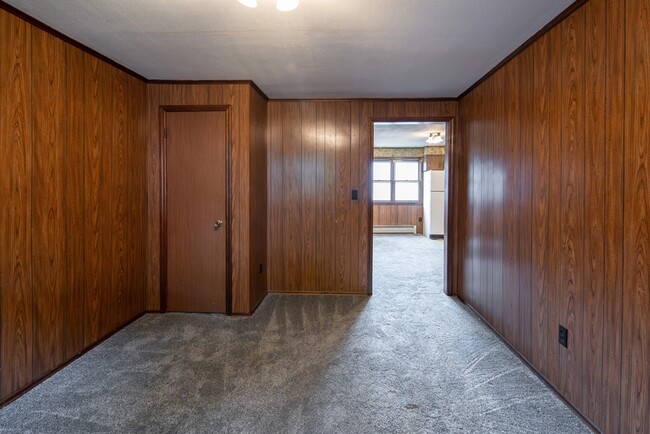Building Photo - 7 105th St