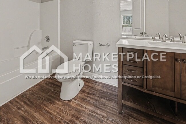 Building Photo - 225 Falcon Ridge Dr