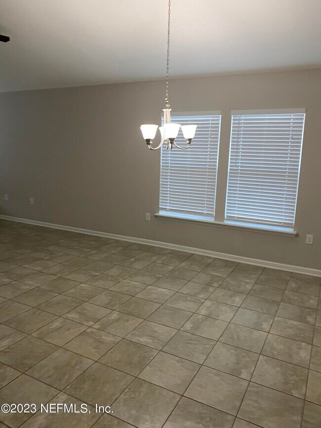 Building Photo - 7400 Benes Trail