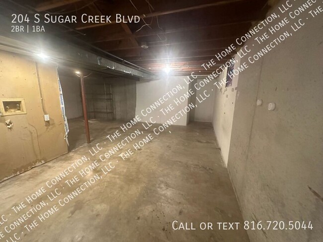 Building Photo - 204 S Sugar Creek Blvd