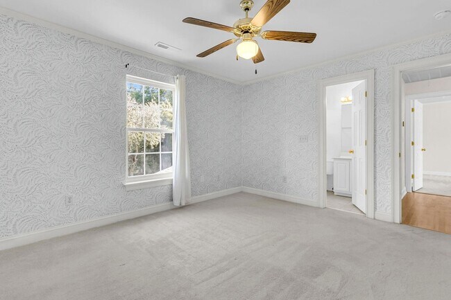 Building Photo - 1574 Ocean Neighbors Blvd