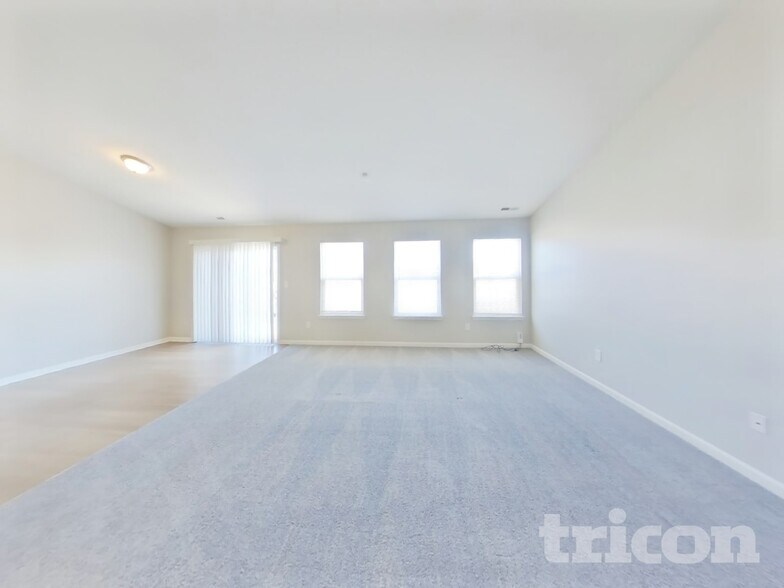 Building Photo - 4907 Long Iron Dr