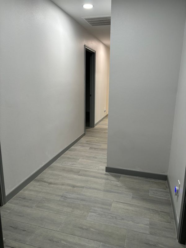 Building Photo - 9205 N 30th St