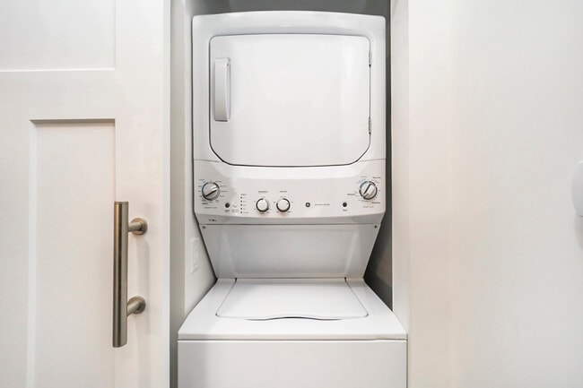 Building Photo - 2506 J Maddy Pky