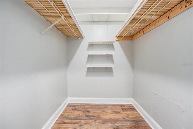 Building Photo - 364 Gloucester St