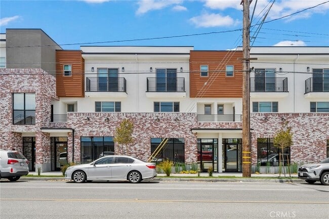 Building Photo - 24809 Narbonne Ave
