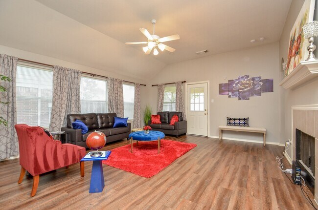 Building Photo - 24407 Pepperrell Pl St