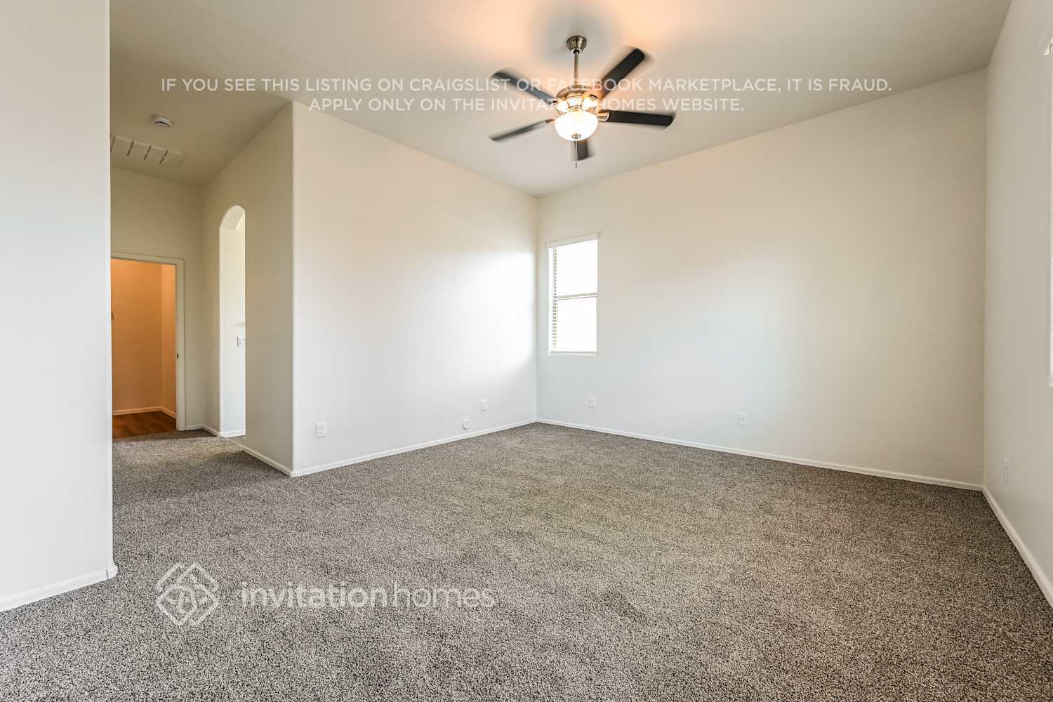 Building Photo - 16823 W Ocotillo St