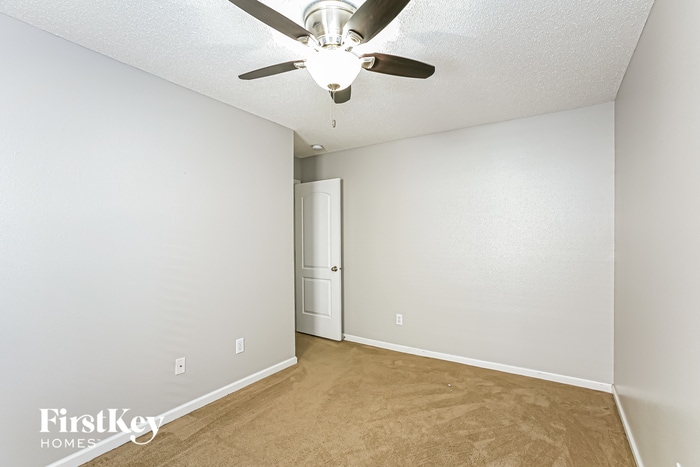 Building Photo - 15472 Sandlands Cir