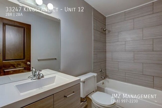 Building Photo - 33247 Kingslane Ct