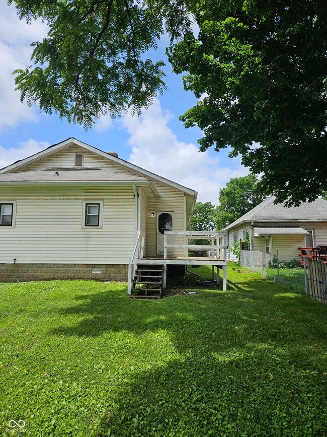 Building Photo - 2715 S Moreland Ave