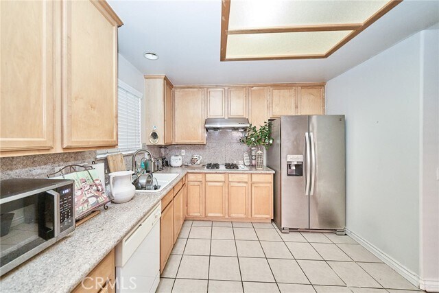 Building Photo - 1018 La Cadena Ave
