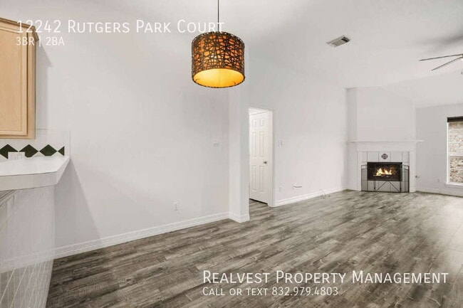Building Photo - 12242 Rutgers Park Ct