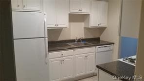 Building Photo - 25 Henry W Dubois Dr