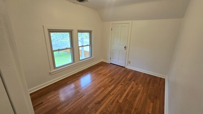 Building Photo - 1401 W Brown Deer Rd
