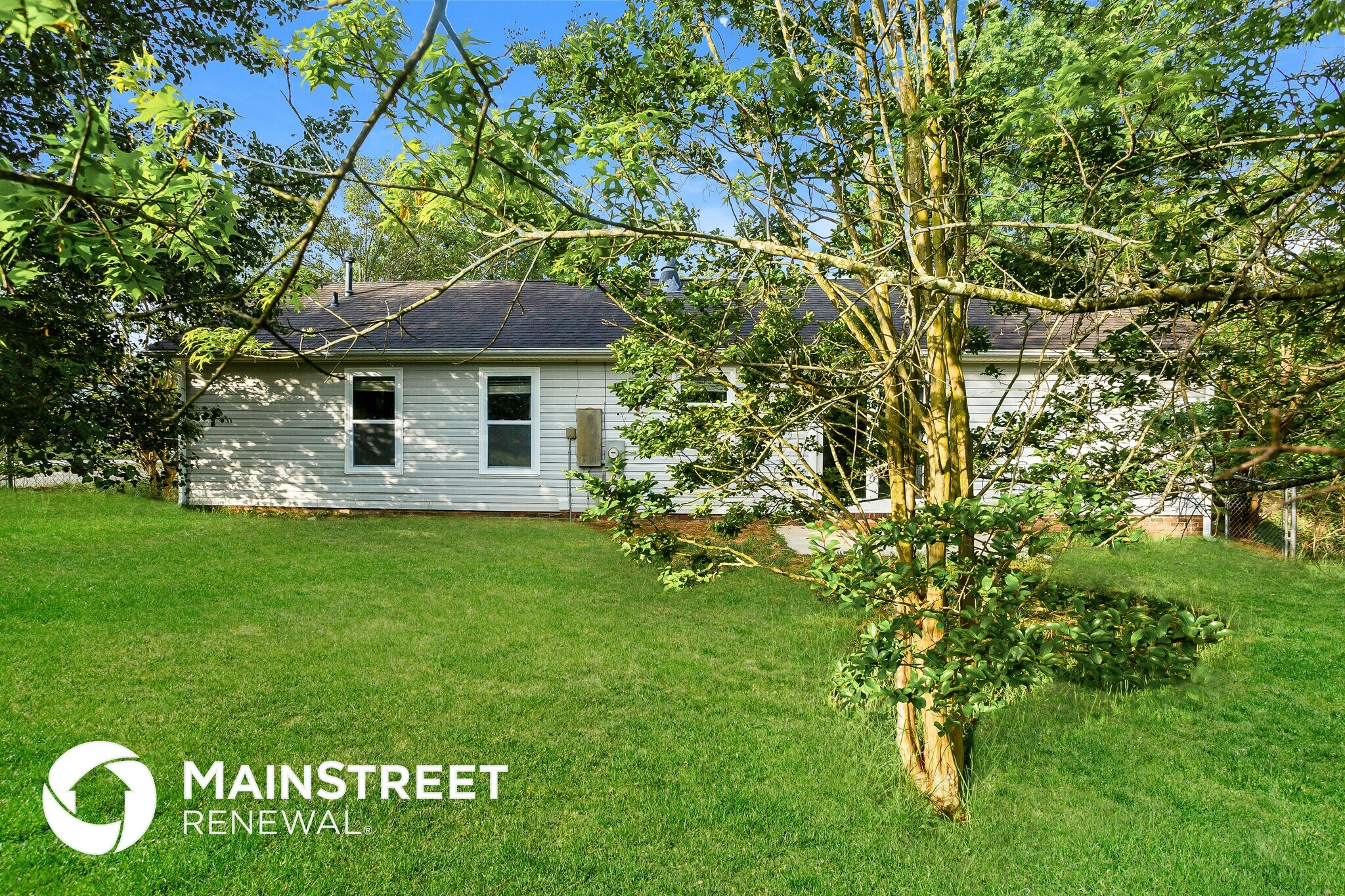 Building Photo - 5900 Brick Landing Dr