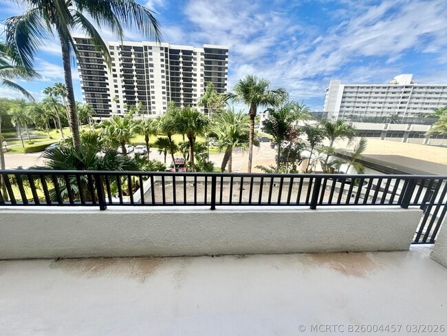Building Photo - 3400 S Ocean Blvd