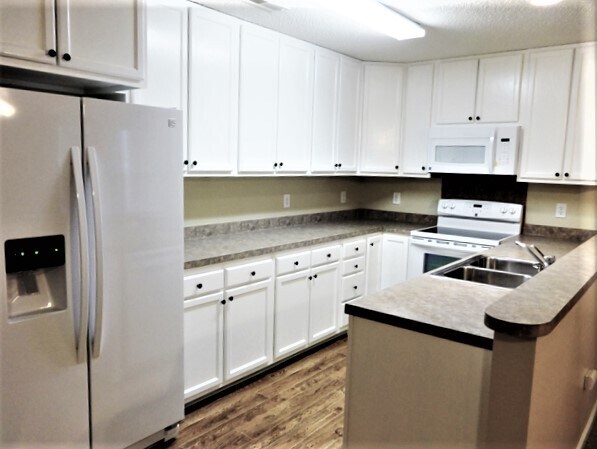 Building Photo - 166 Moon Dance Ln