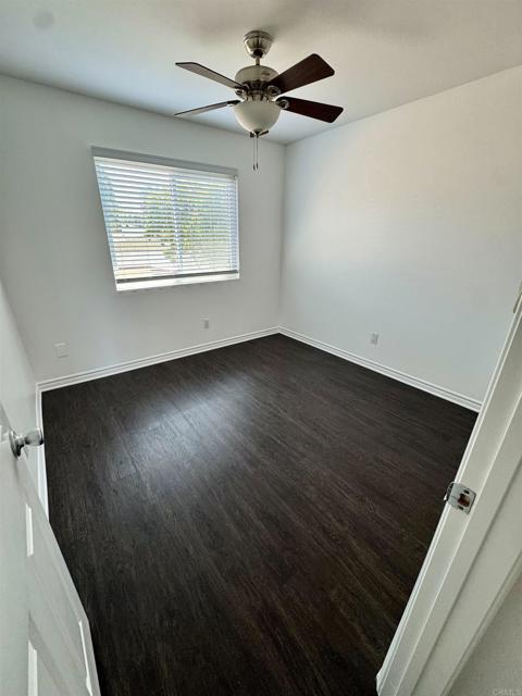 Building Photo - 6870 Pear Tree Dr