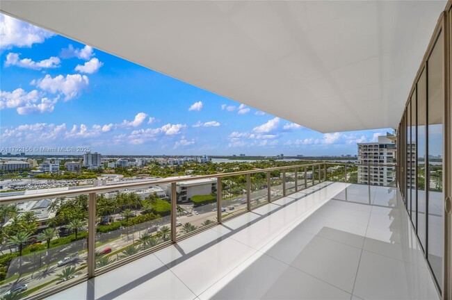 Building Photo - 9701 Collins Ave