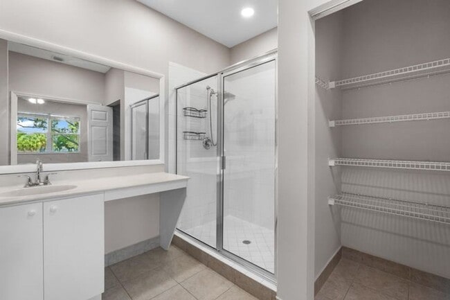 Building Photo - 3051 Grandiflora Dr