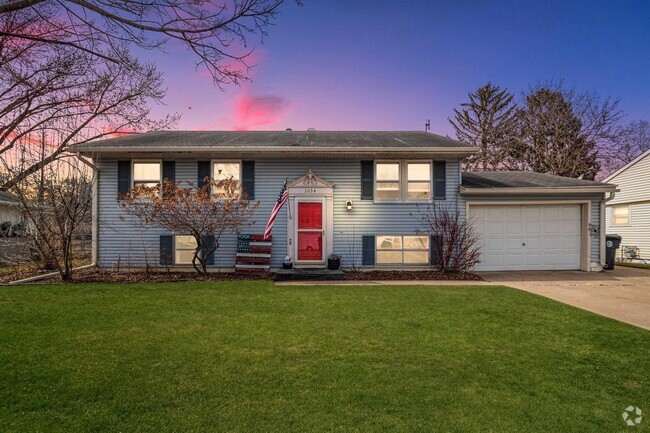 Building Photo - 3054 29th Ct S