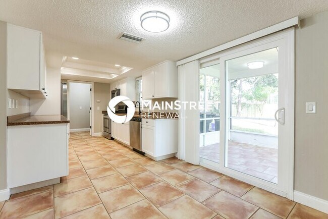 Building Photo - 3 Bedroom Pet-Friendly Home in NORTH PORT, FL with Main Street Renewal