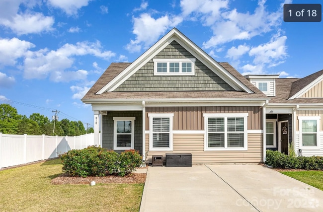 Building Photo - 218 Canina Ln
