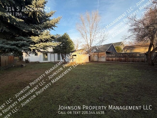 Building Photo - 314 S Jackson St