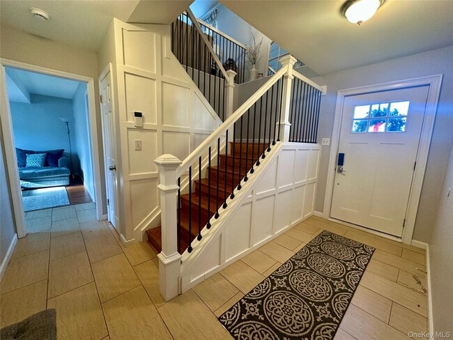 Building Photo - 18 Hawkins St