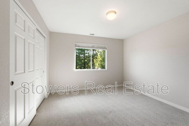 Building Photo - 23 Westbourne Ct