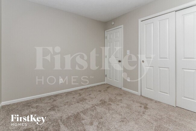Building Photo - 540 Garden Grace Dr