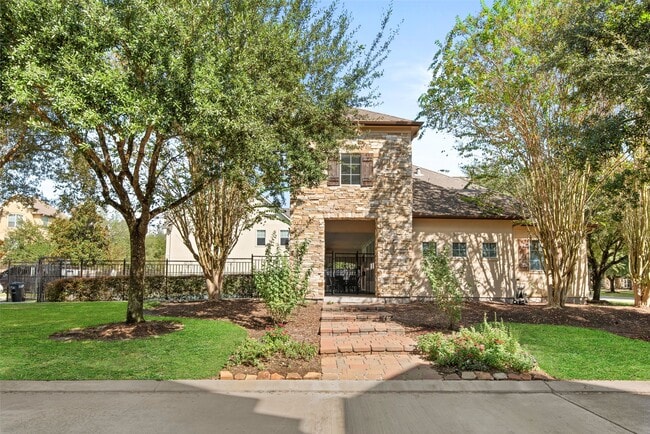 Building Photo - 9125 Harbor Hills Dr